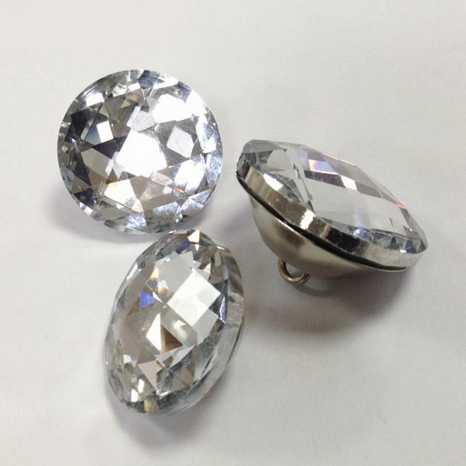 유리제 철 수정같은 모조 다이아몬드 소파를 위한 단추에 의하여 결합되는 단추 격자 모양